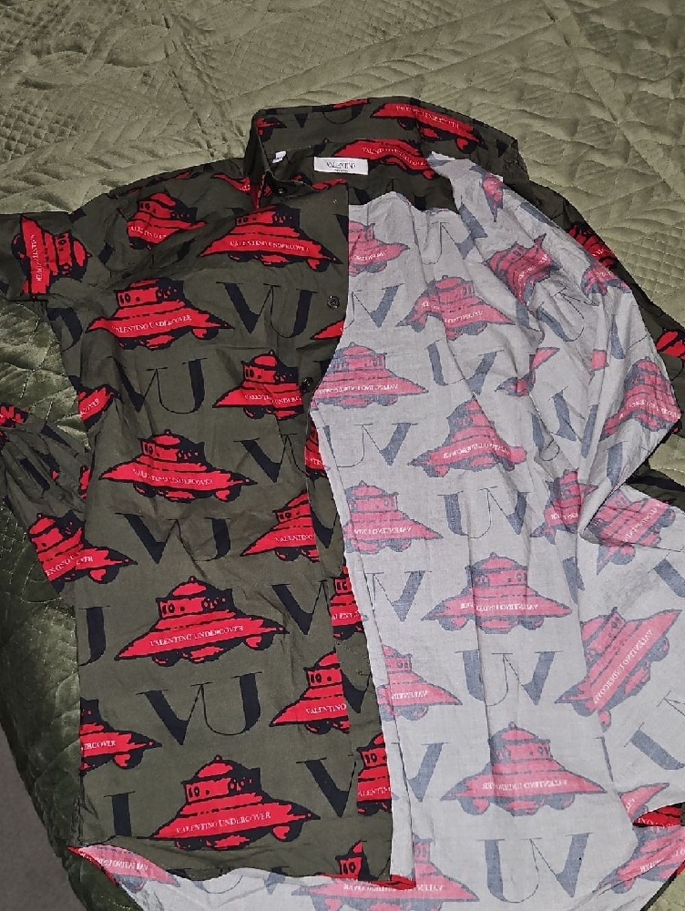 Valentino Olive Green Button-Down Shirt with Red Graphic Print - Picture 4 of 8